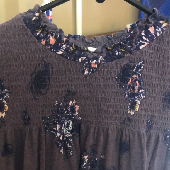 Flowy blouse - Picture 3 of 5